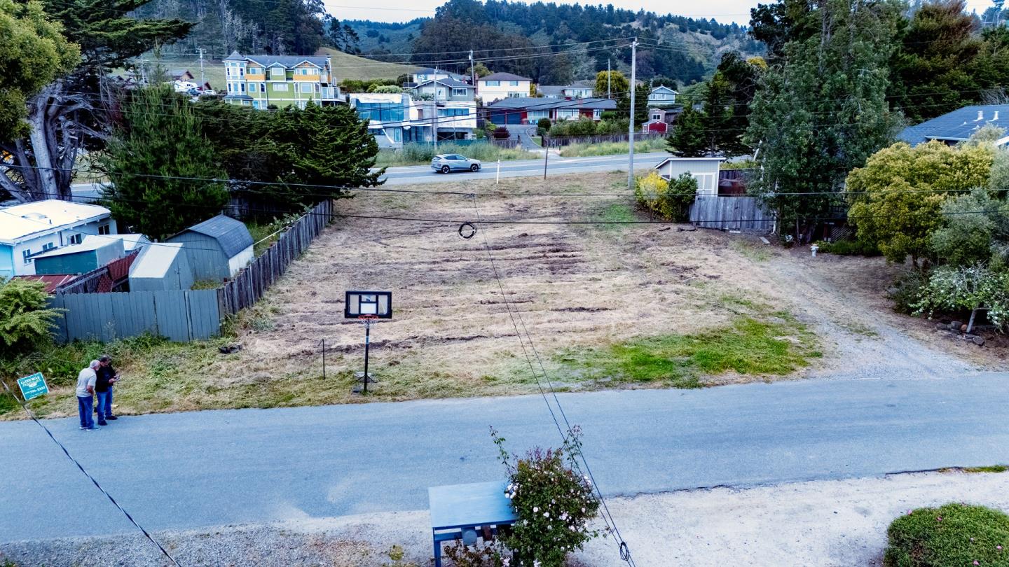 Detail Gallery Image 1 of 3 For 0 3rd Ave, Half Moon Bay,  CA 94019 - – Beds | – Baths
