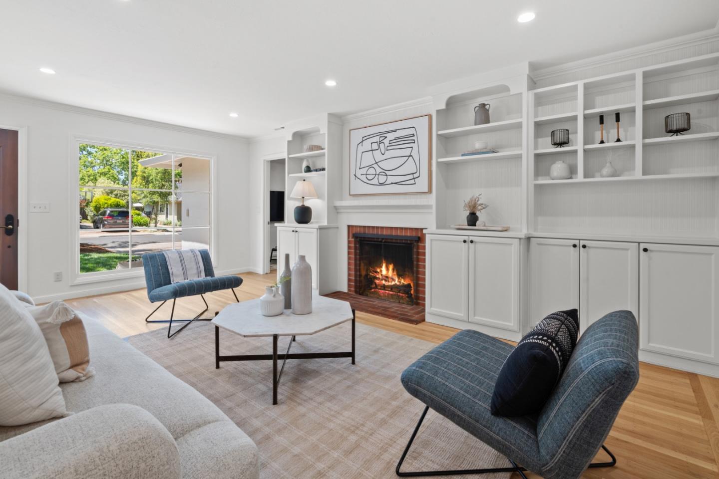 Detail Gallery Image 4 of 28 For 240 Marmona Dr, Menlo Park,  CA 94025 - 3 Beds | 2 Baths