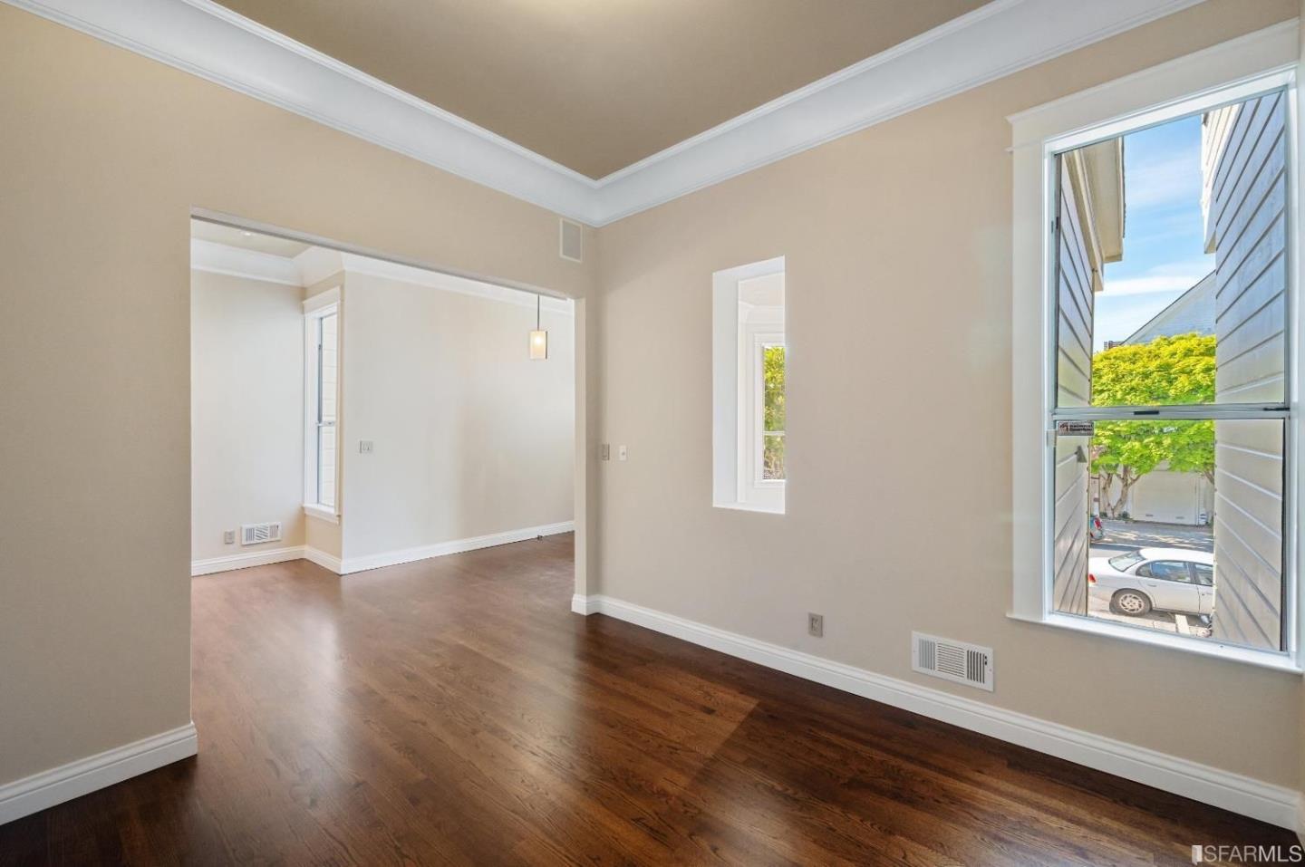 Detail Gallery Image 12 of 19 For 3822 22nd St, San Francisco,  CA 94114 - 2 Beds | 2 Baths