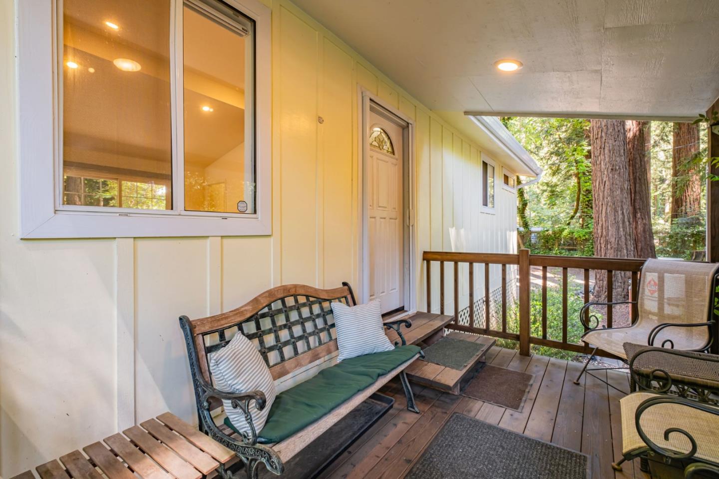 Detail Gallery Image 2 of 34 For 657 River Dr, Boulder Creek,  CA 95006 - 2 Beds | 1 Baths