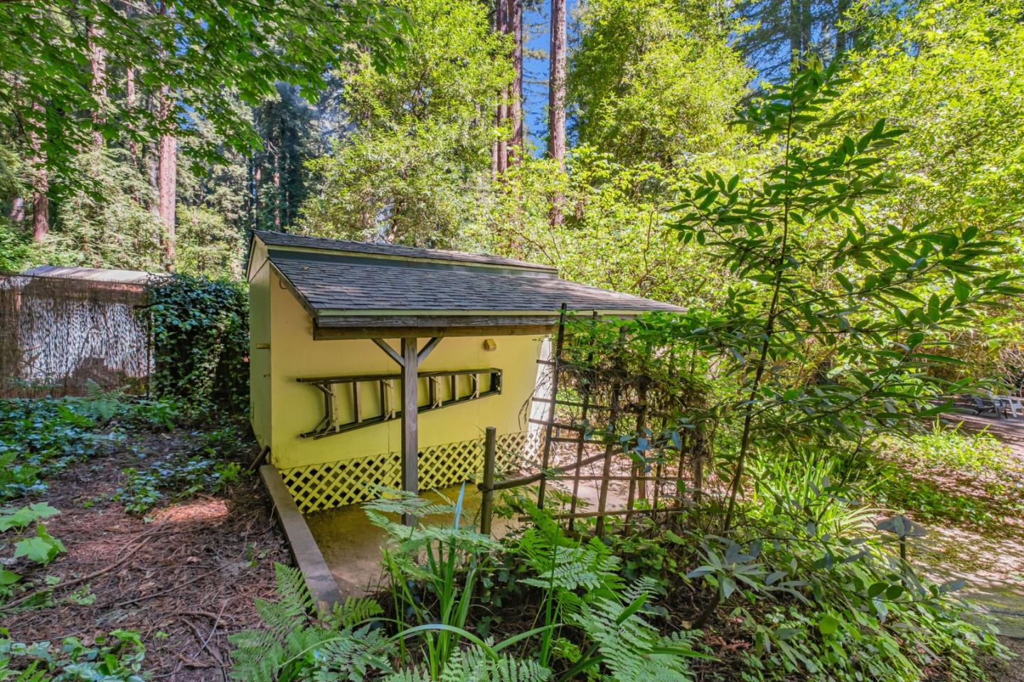 Detail Gallery Image 21 of 34 For 657 River Dr, Boulder Creek,  CA 95006 - 2 Beds | 1 Baths