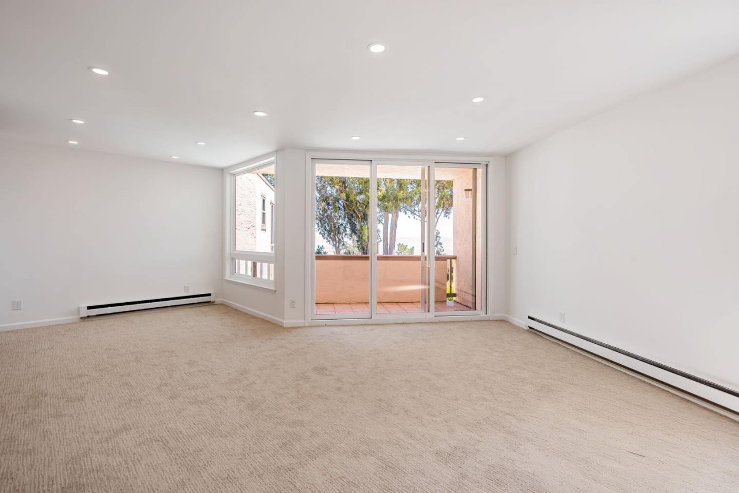 Detail Gallery Image 10 of 40 For 340 Vallejo Dr #83,  Millbrae,  CA 94030 - 2 Beds | 2 Baths