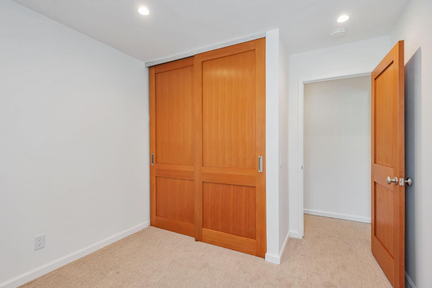 Detail Gallery Image 26 of 40 For 340 Vallejo Dr #83,  Millbrae,  CA 94030 - 2 Beds | 2 Baths