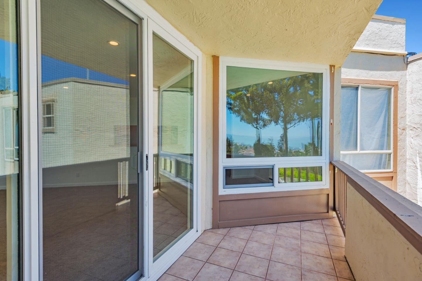 Detail Gallery Image 36 of 40 For 340 Vallejo Dr #83,  Millbrae,  CA 94030 - 2 Beds | 2 Baths