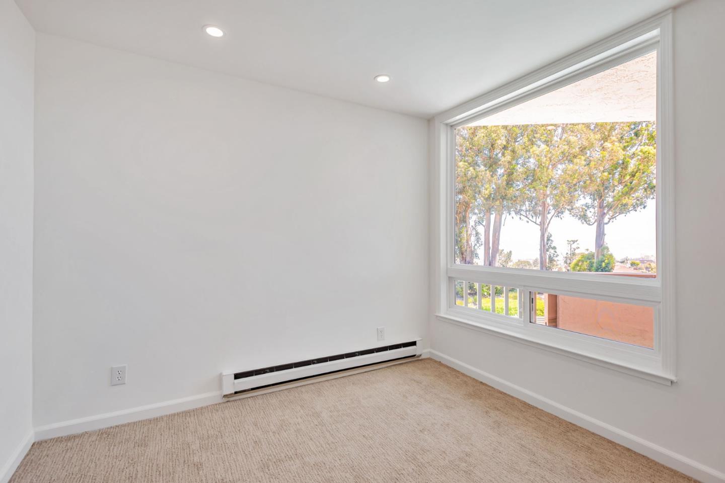 Detail Gallery Image 8 of 40 For 340 Vallejo Dr #83,  Millbrae,  CA 94030 - 2 Beds | 2 Baths
