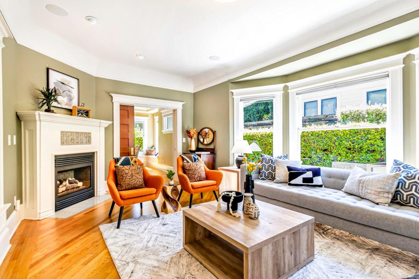Detail Gallery Image 13 of 65 For 190 S 15th St, San Jose,  CA 95112 - 6 Beds | 3 Baths