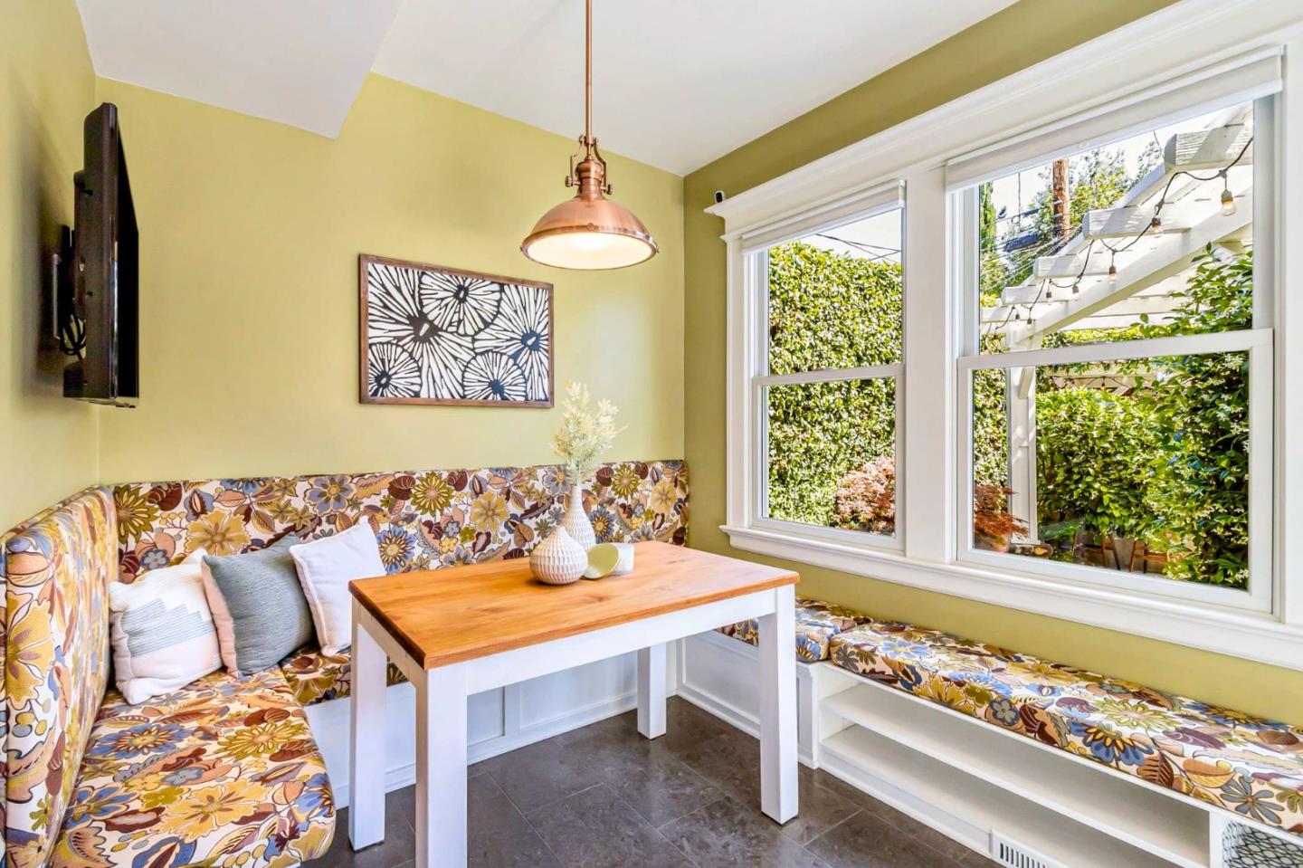 Detail Gallery Image 22 of 65 For 190 S 15th St, San Jose,  CA 95112 - 6 Beds | 3 Baths