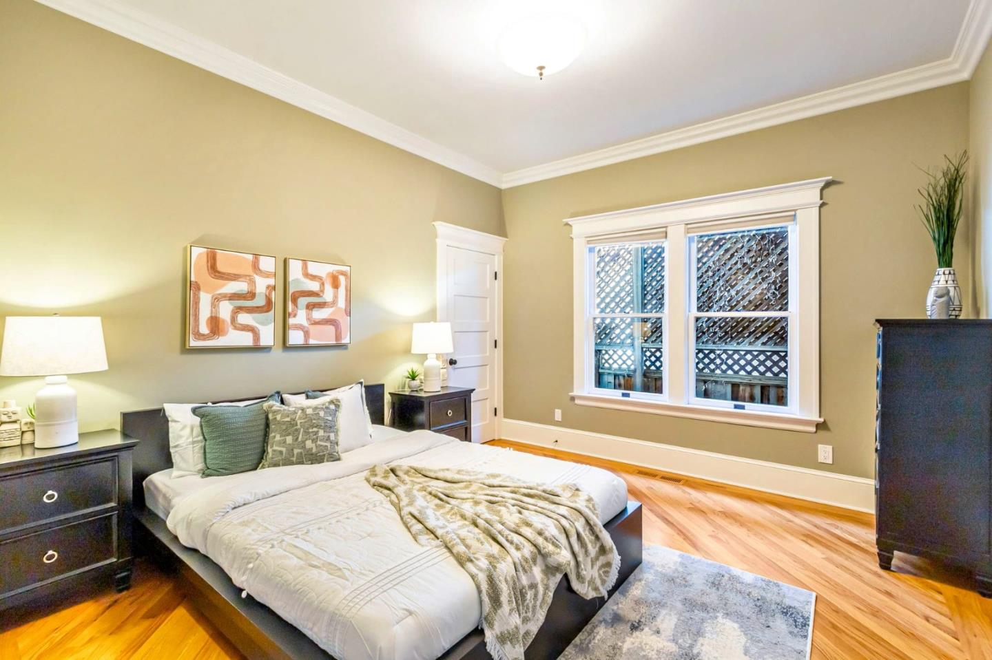 Detail Gallery Image 23 of 65 For 190 S 15th St, San Jose,  CA 95112 - 6 Beds | 3 Baths