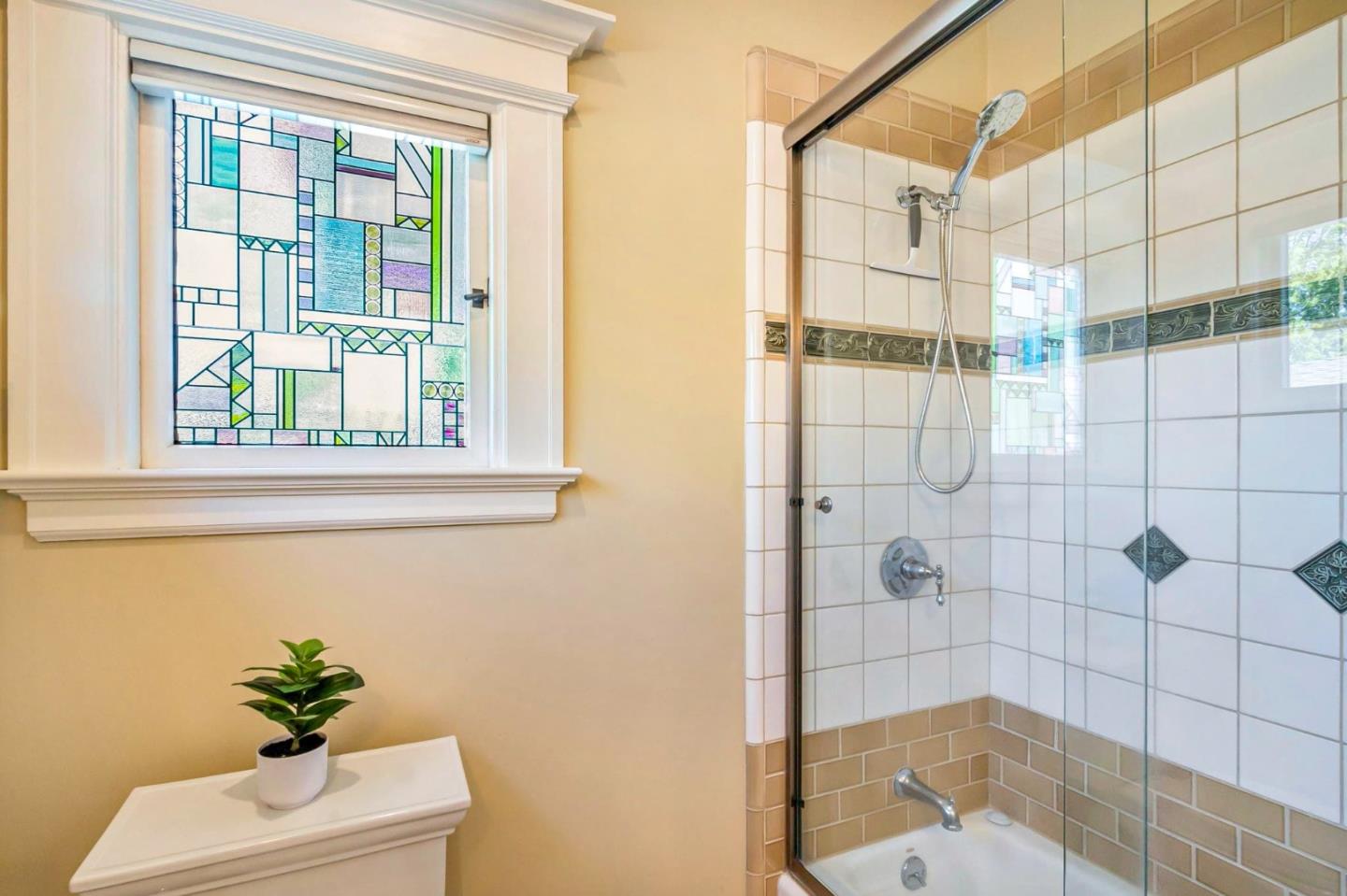 Detail Gallery Image 35 of 65 For 190 S 15th St, San Jose,  CA 95112 - 6 Beds | 3 Baths