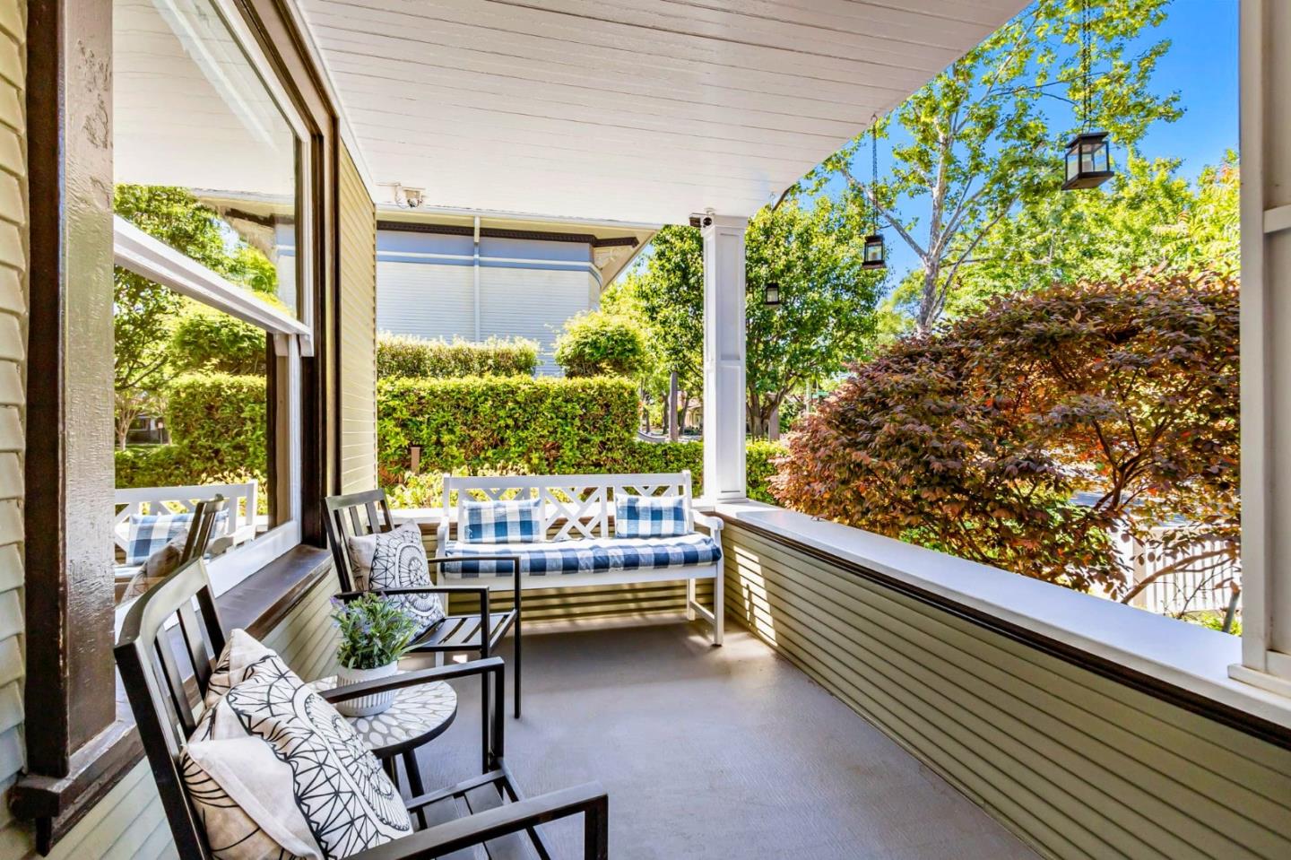 Detail Gallery Image 8 of 65 For 190 S 15th St, San Jose,  CA 95112 - 6 Beds | 3 Baths