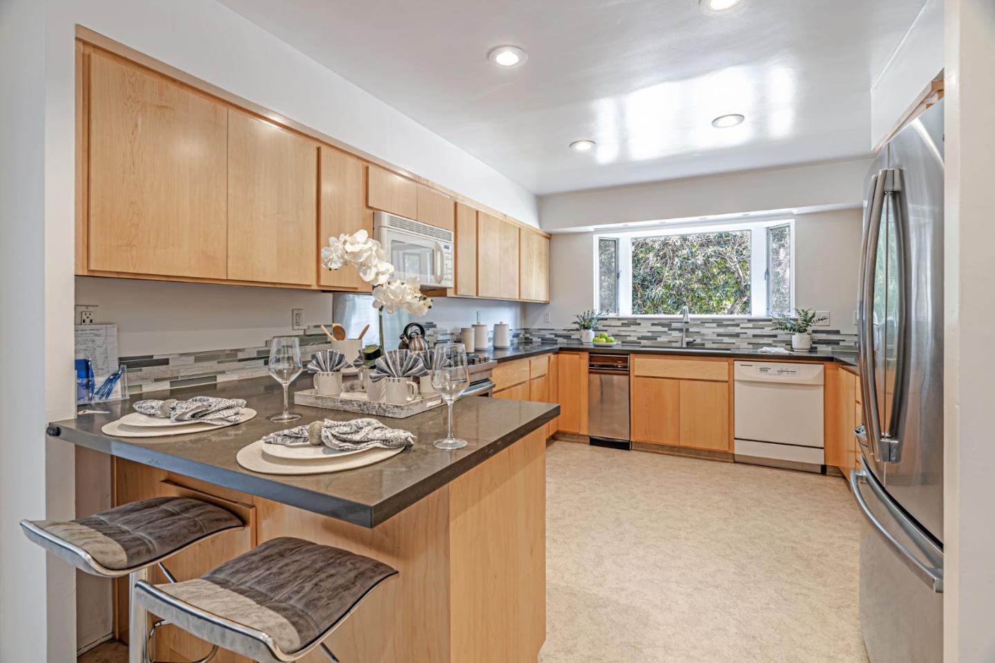 Detail Gallery Image 15 of 49 For 1800 Mcbain Ave, San Jose,  CA 95125 - 4 Beds | 2 Baths