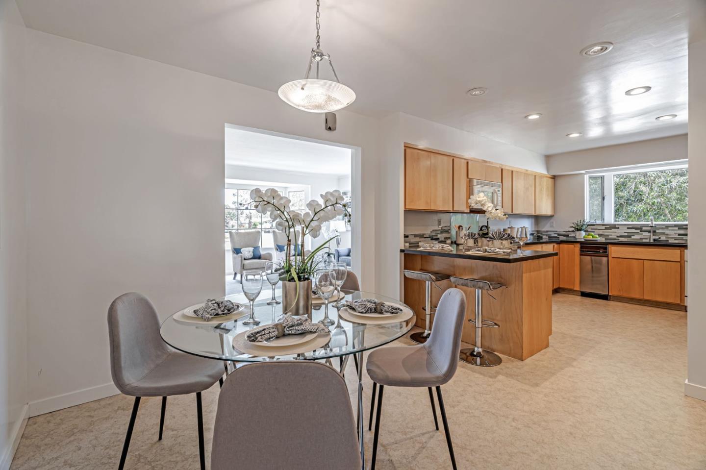 Detail Gallery Image 19 of 49 For 1800 Mcbain Ave, San Jose,  CA 95125 - 4 Beds | 2 Baths