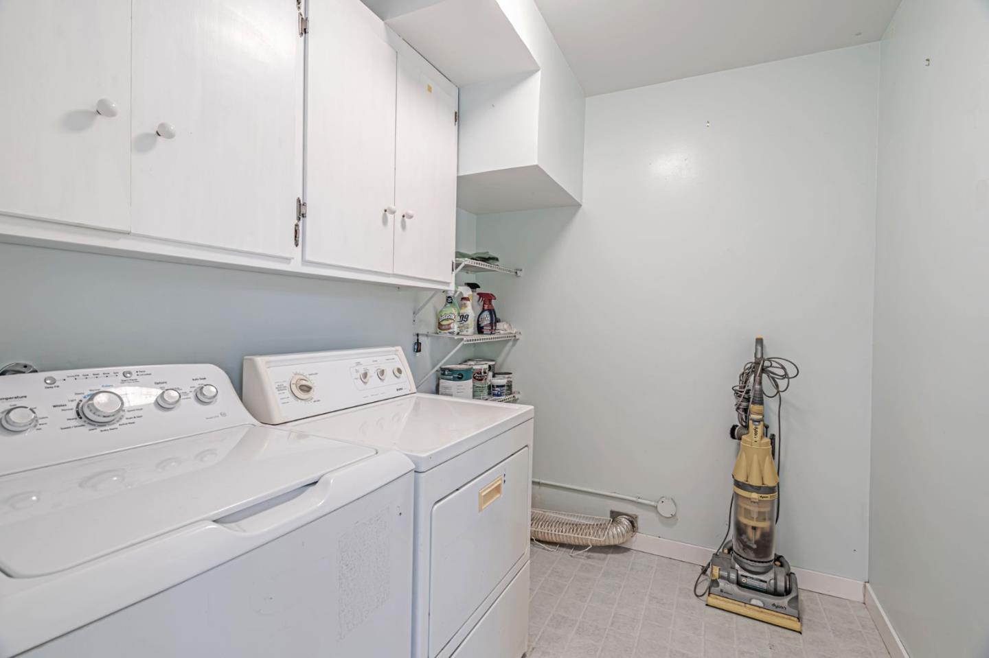 Detail Gallery Image 39 of 49 For 1800 Mcbain Ave, San Jose,  CA 95125 - 4 Beds | 2 Baths