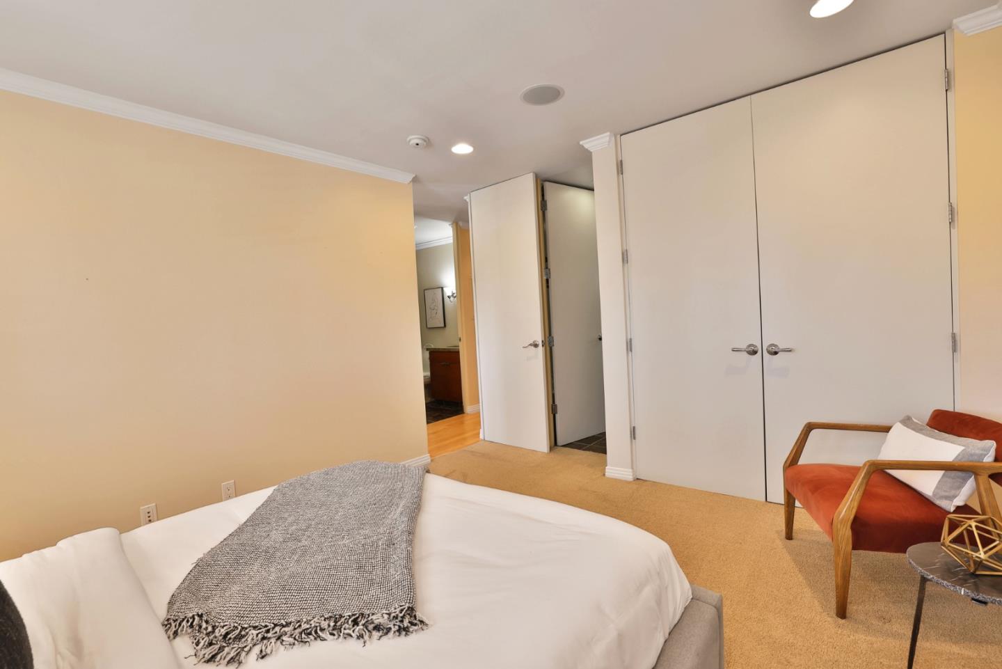 Detail Gallery Image 12 of 33 For 1855 Palm View Pl #221,  Santa Clara,  CA 95050 - 2 Beds | 2 Baths