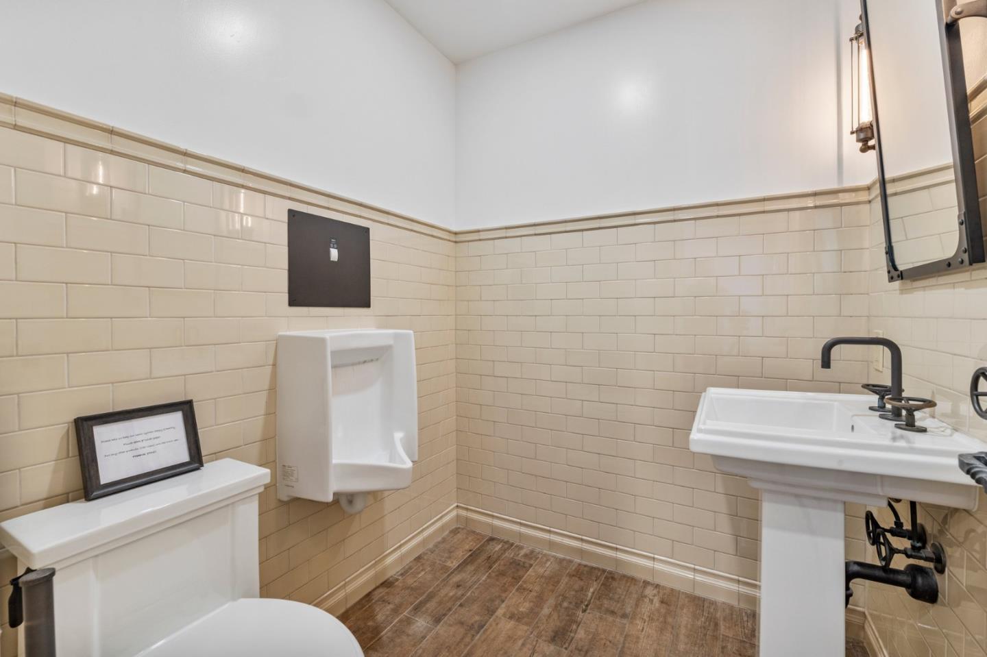 Detail Gallery Image 61 of 79 For 1080 Finley, Pleasanton,  CA 94588 - 6 Beds | 4/3 Baths