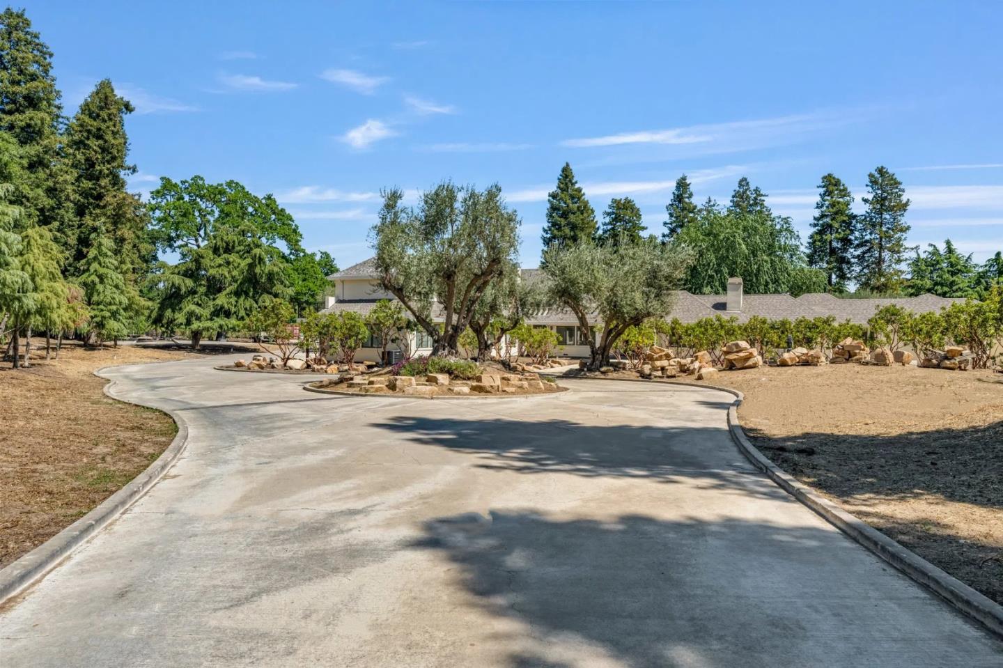 Detail Gallery Image 68 of 79 For 1080 Finley, Pleasanton,  CA 94588 - 6 Beds | 4/3 Baths