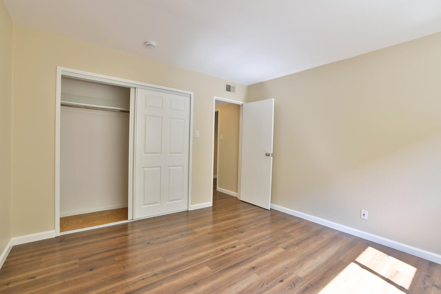 Detail Gallery Image 17 of 24 For 1830 Ednamary Way, Mountain View,  CA 94040 - – Beds | – Baths