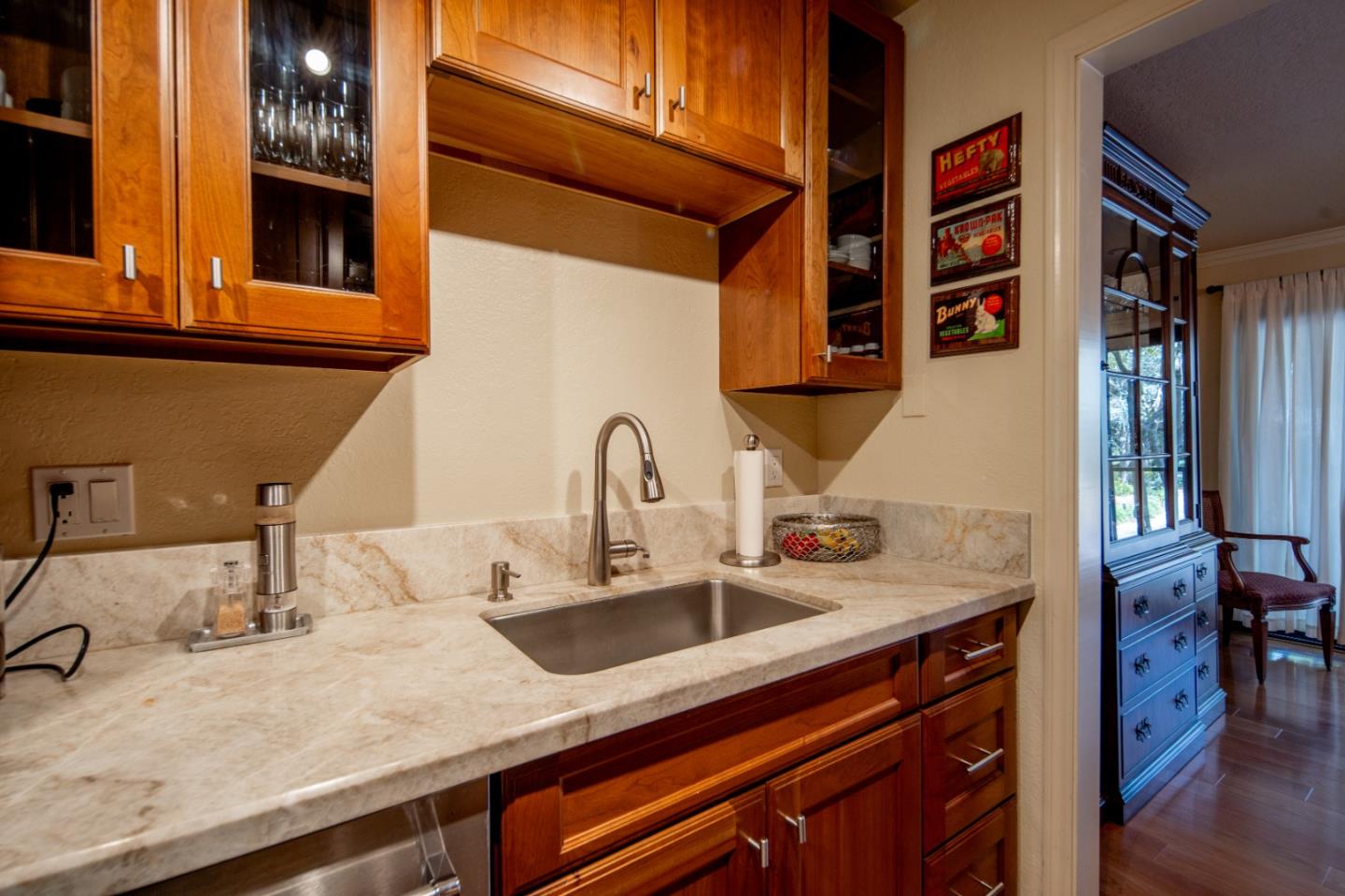 Detail Gallery Image 11 of 22 For 85 Ocean Pines Ln, Pebble Beach,  CA 93953 - 3 Beds | 3 Baths