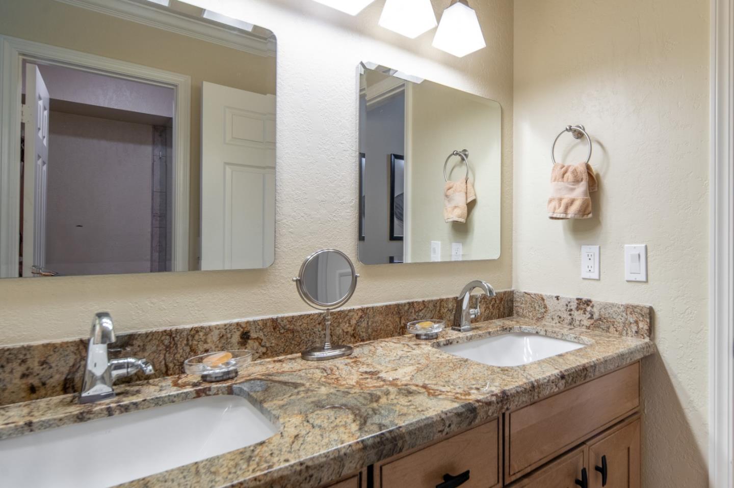 Detail Gallery Image 14 of 22 For 85 Ocean Pines Ln, Pebble Beach,  CA 93953 - 3 Beds | 3 Baths