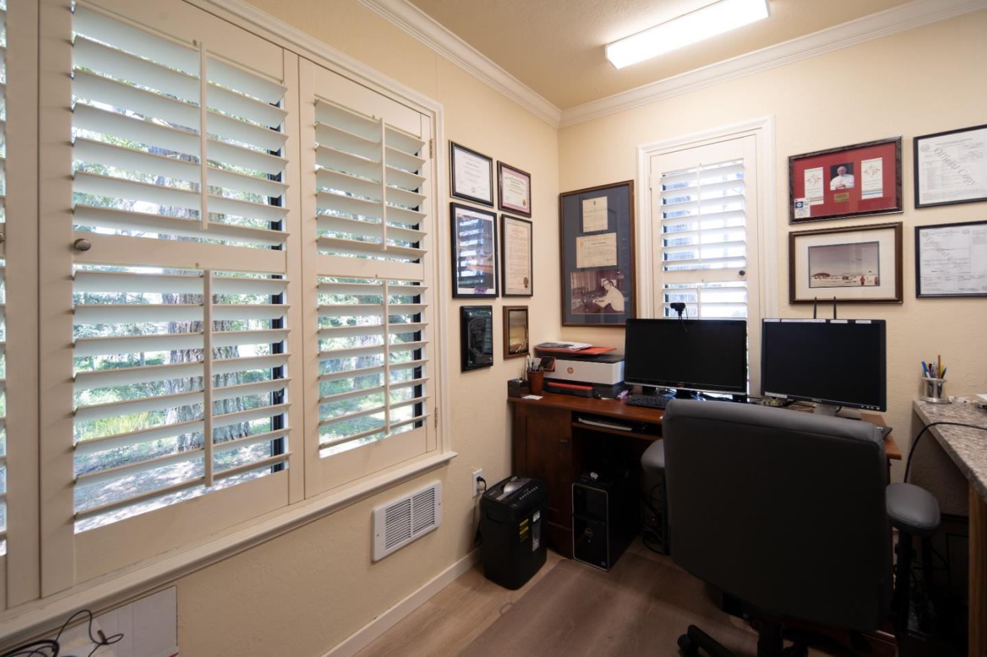 Detail Gallery Image 15 of 22 For 85 Ocean Pines Ln, Pebble Beach,  CA 93953 - 3 Beds | 3 Baths