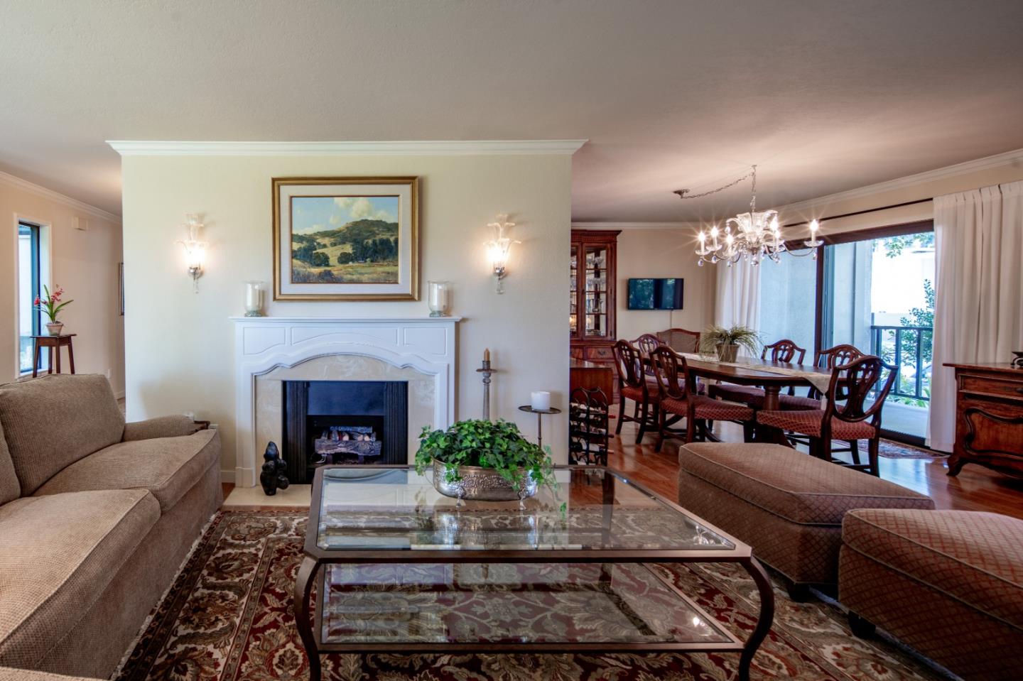 Detail Gallery Image 6 of 22 For 85 Ocean Pines Ln, Pebble Beach,  CA 93953 - 3 Beds | 3 Baths