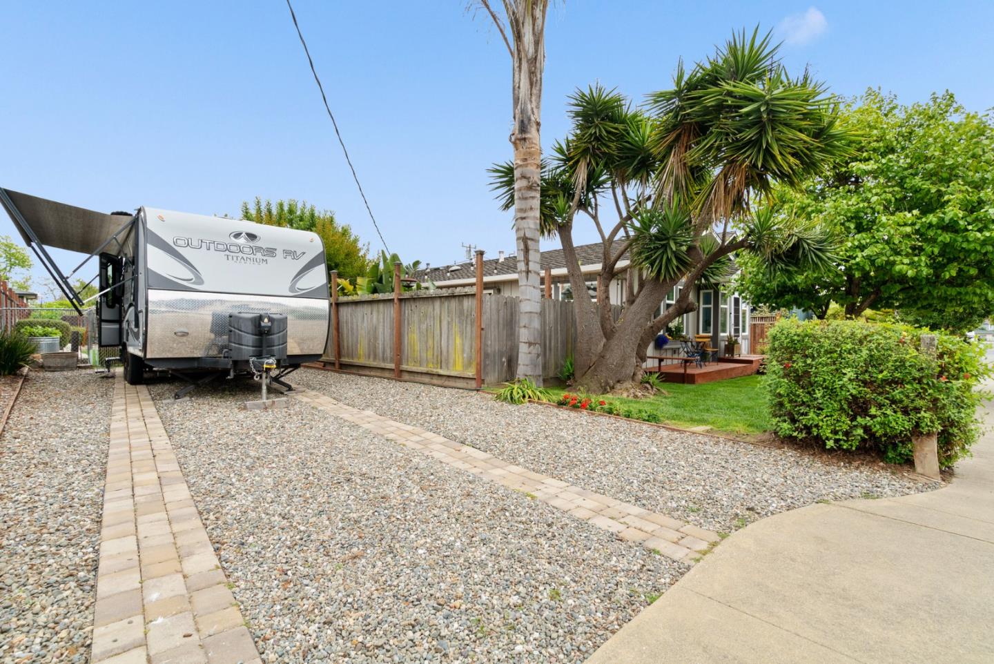 Detail Gallery Image 46 of 56 For 2010 Jose Ave, Santa Cruz,  CA 95062 - 2 Beds | 2 Baths