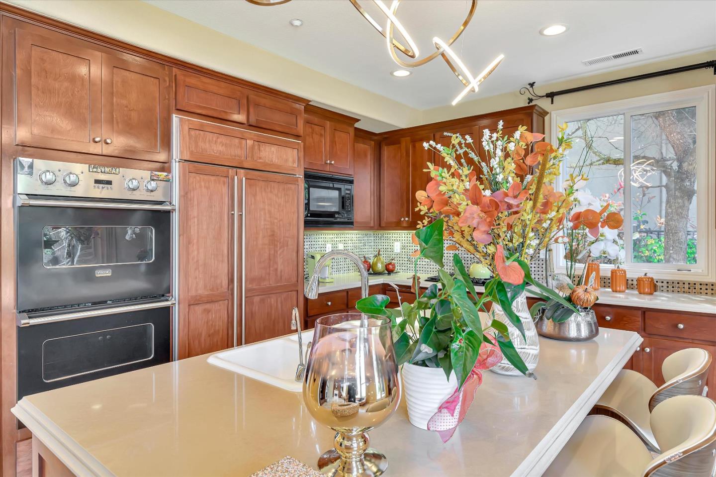 Detail Gallery Image 17 of 44 For 2330 Stonecress St, Gilroy,  CA 95020 - 5 Beds | 4 Baths