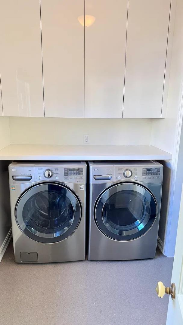 Detail Gallery Image 14 of 24 For 8417 Fountain, West Hollywood,  CA 90069 - 2 Beds | 2 Baths