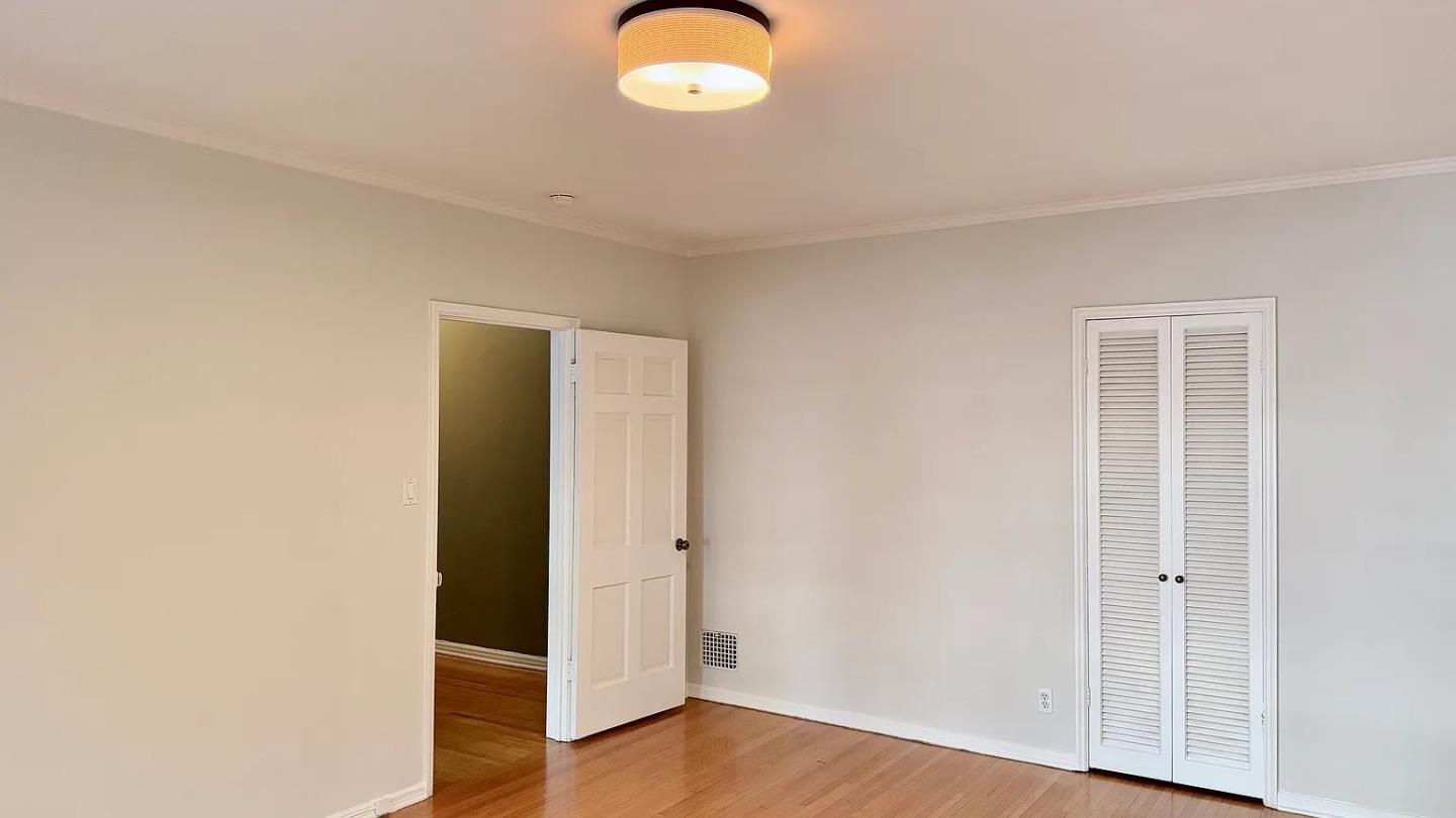 Detail Gallery Image 18 of 24 For 8417 Fountain, West Hollywood,  CA 90069 - 2 Beds | 2 Baths