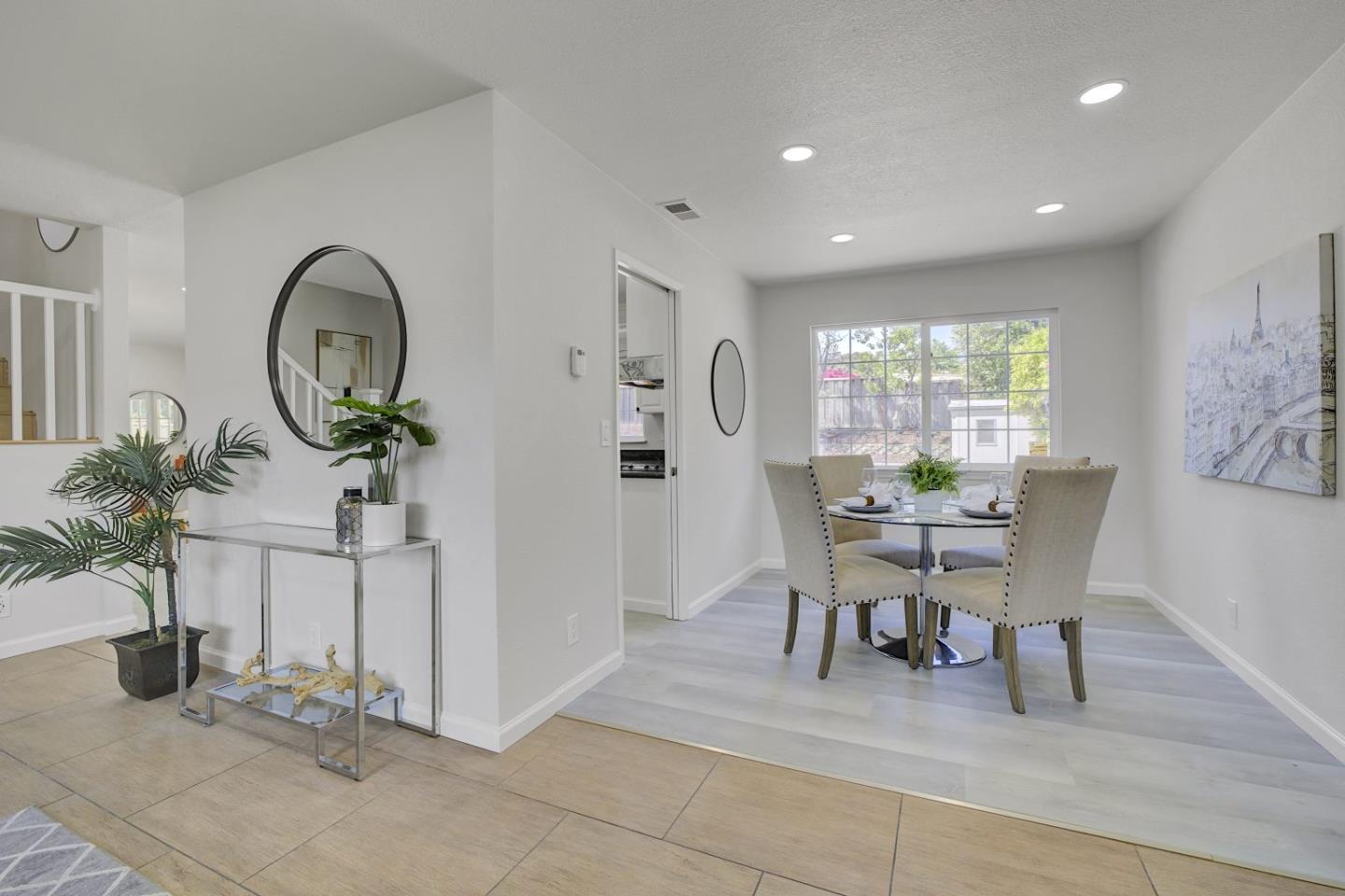 Detail Gallery Image 10 of 49 For 3517 Dahill Ct, San Jose,  CA 95121 - 4 Beds | 2/1 Baths