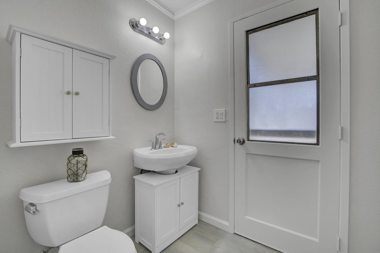 Detail Gallery Image 23 of 49 For 3517 Dahill Ct, San Jose,  CA 95121 - 4 Beds | 2/1 Baths