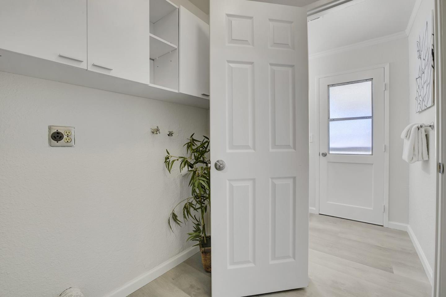 Detail Gallery Image 24 of 49 For 3517 Dahill Ct, San Jose,  CA 95121 - 4 Beds | 2/1 Baths