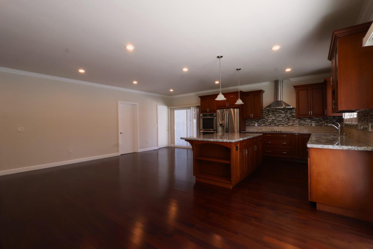 Detail Gallery Image 10 of 18 For 763 Fallon Ave, Santa Clara,  CA 95050 - 3 Beds | 3 Baths