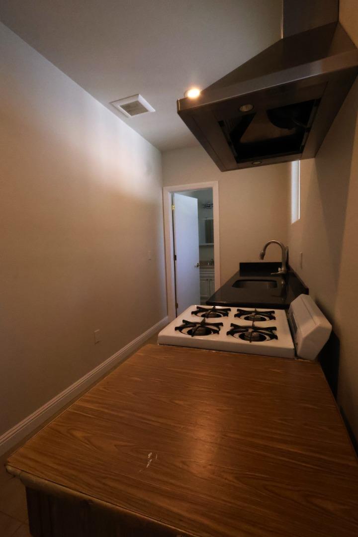 Detail Gallery Image 13 of 18 For 763 Fallon Ave, Santa Clara,  CA 95050 - 3 Beds | 3 Baths