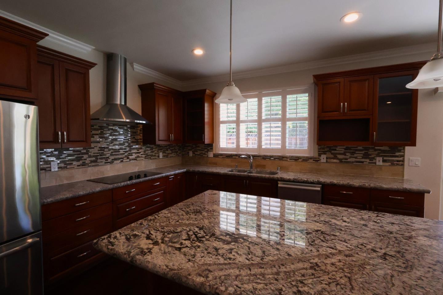 Detail Gallery Image 8 of 18 For 763 Fallon Ave, Santa Clara,  CA 95050 - 3 Beds | 3 Baths