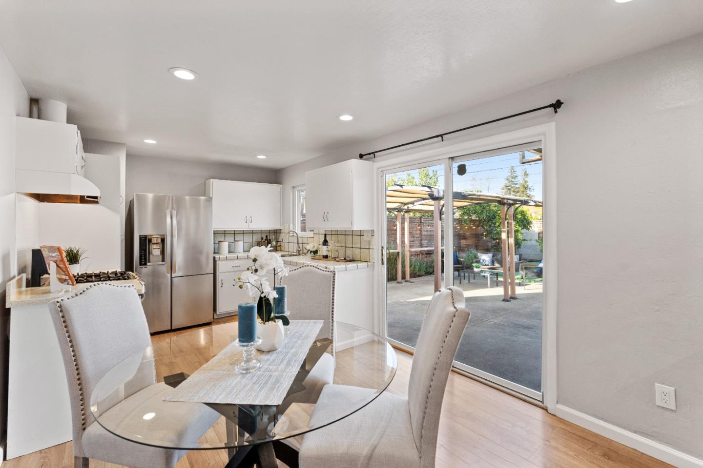 Detail Gallery Image 14 of 55 For 870 S Jackson Ave, San Jose,  CA 95116 - 4 Beds | 2 Baths