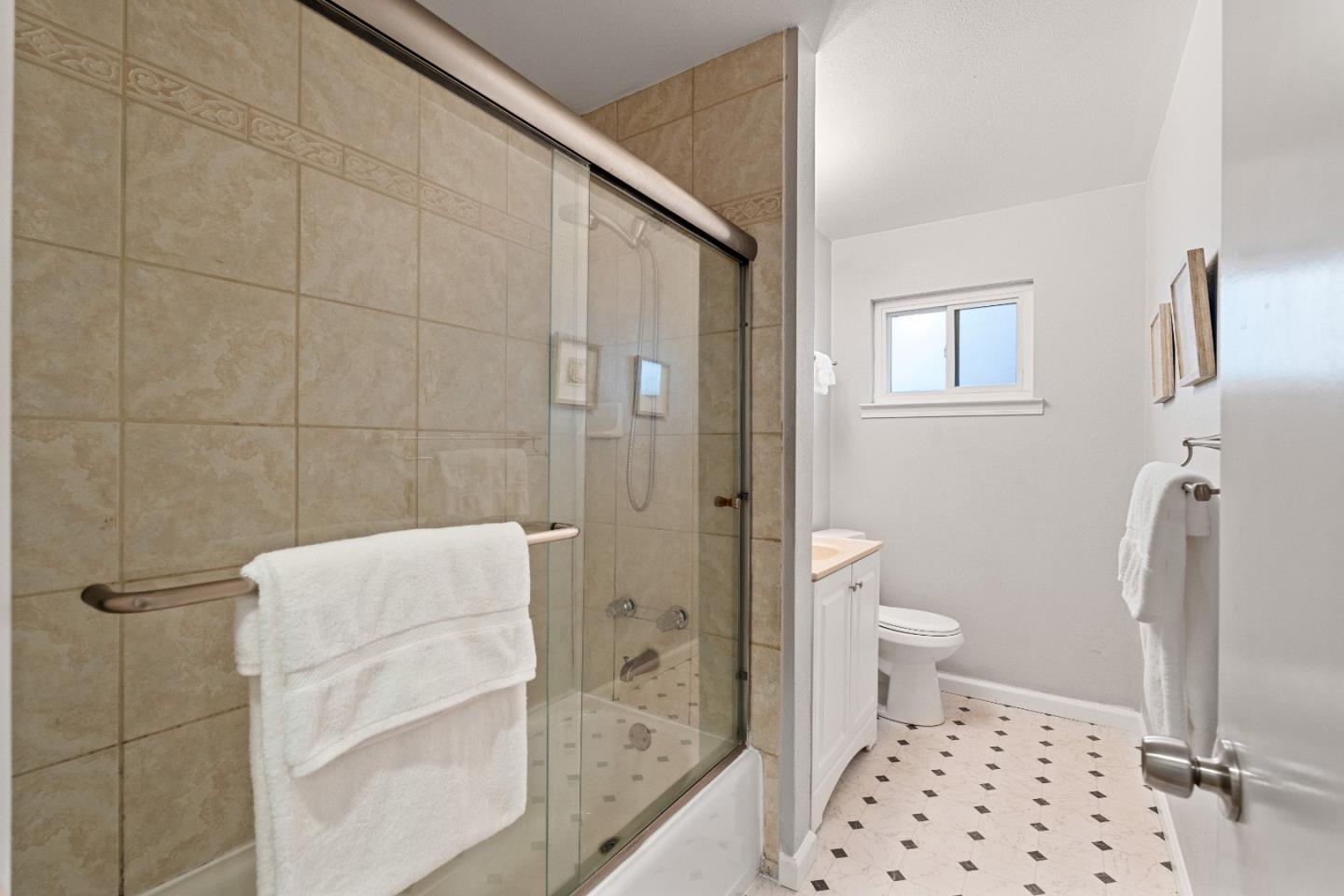 Detail Gallery Image 29 of 55 For 870 S Jackson Ave, San Jose,  CA 95116 - 4 Beds | 2 Baths