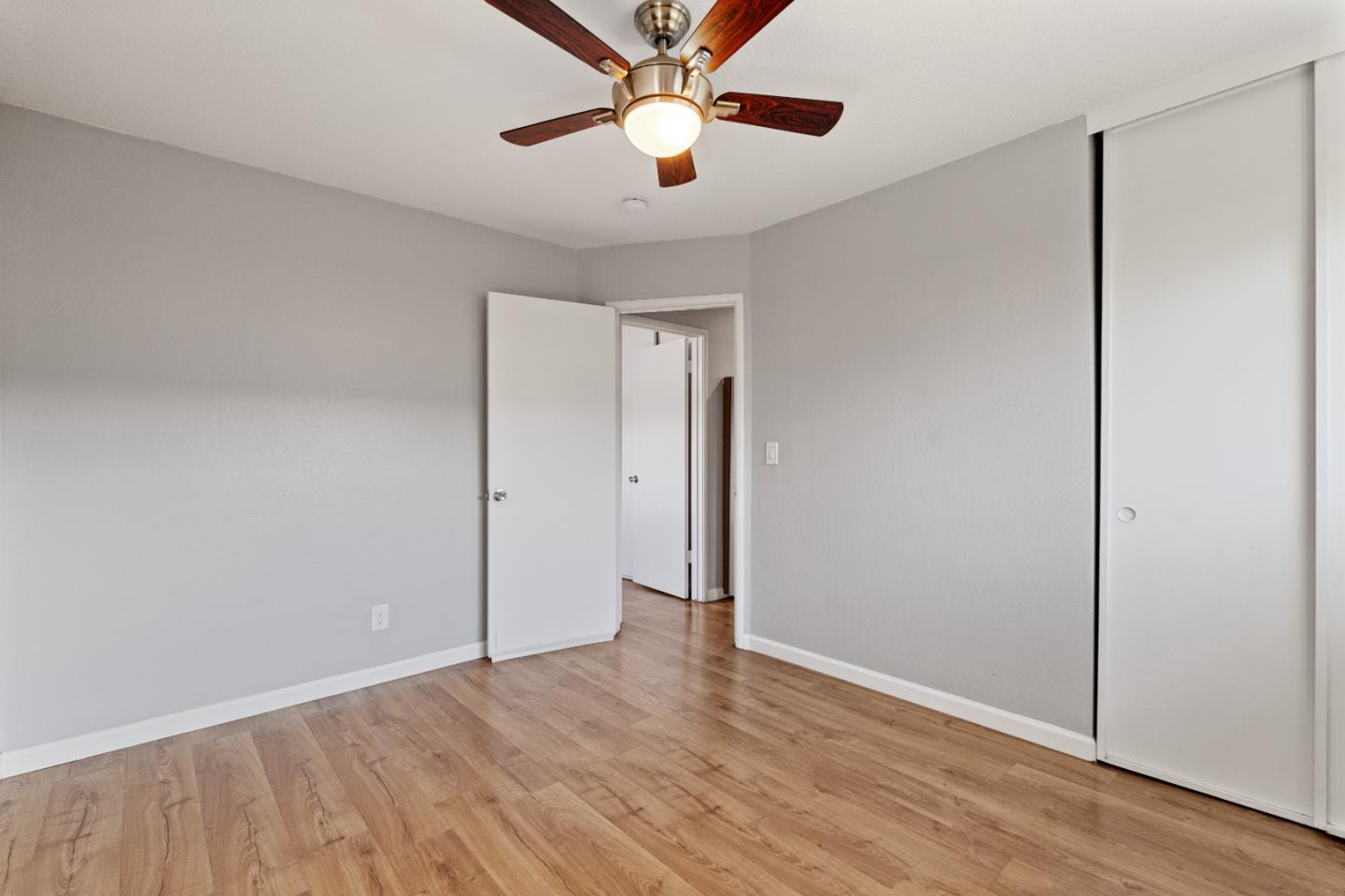 Detail Gallery Image 39 of 55 For 870 S Jackson Ave, San Jose,  CA 95116 - 4 Beds | 2 Baths