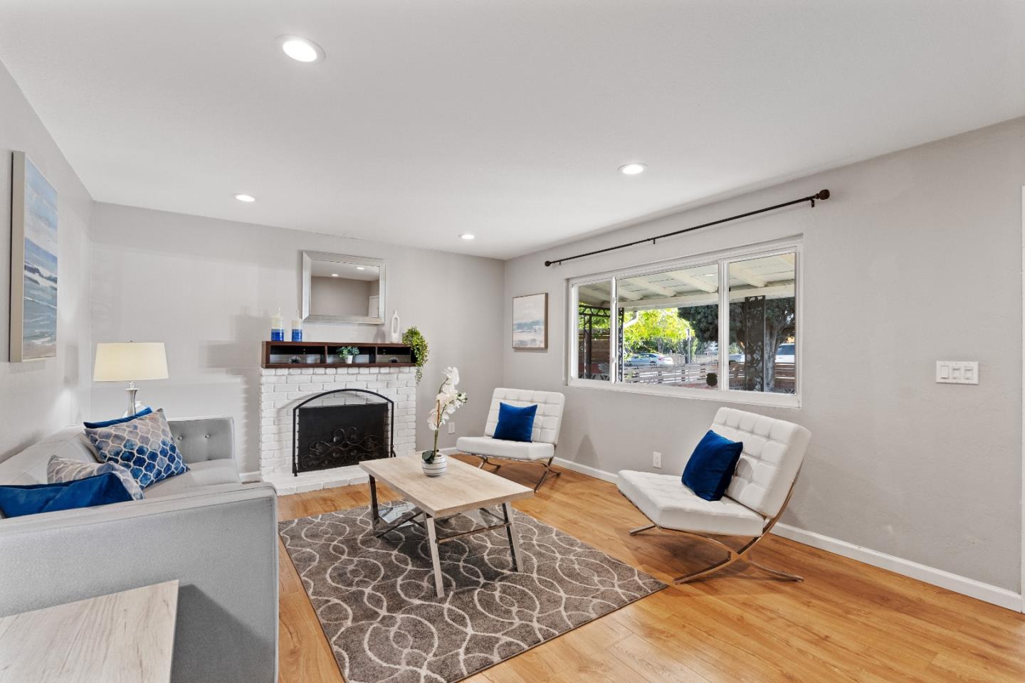 Detail Gallery Image 9 of 55 For 870 S Jackson Ave, San Jose,  CA 95116 - 4 Beds | 2 Baths