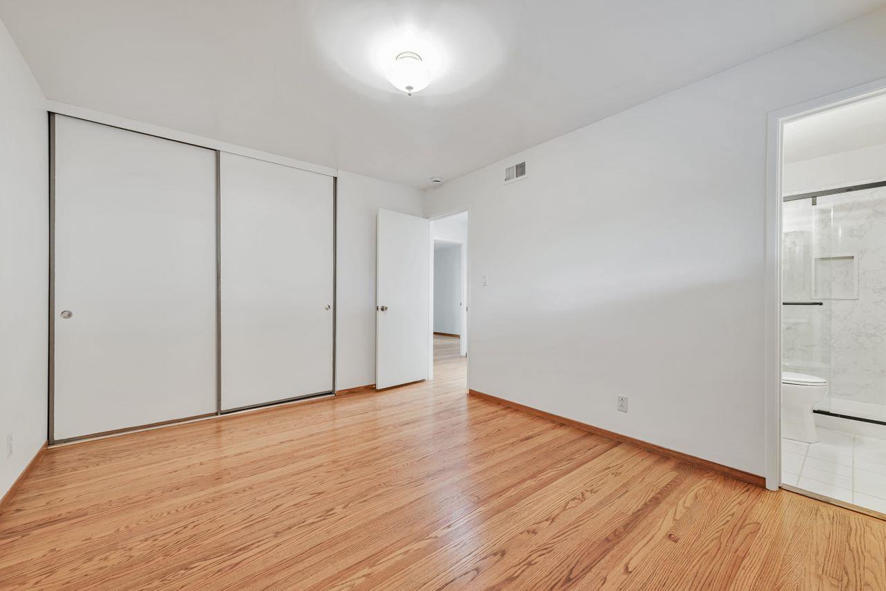 Detail Gallery Image 24 of 47 For 939 Poplar Ave, Sunnyvale,  CA 94086 - 3 Beds | 2 Baths