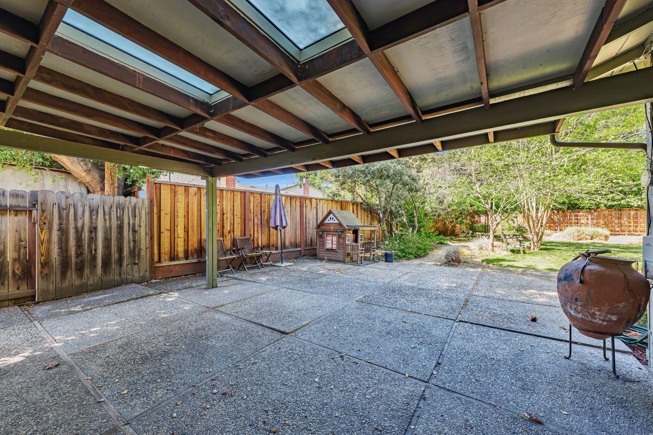 Detail Gallery Image 36 of 47 For 939 Poplar Ave, Sunnyvale,  CA 94086 - 3 Beds | 2 Baths