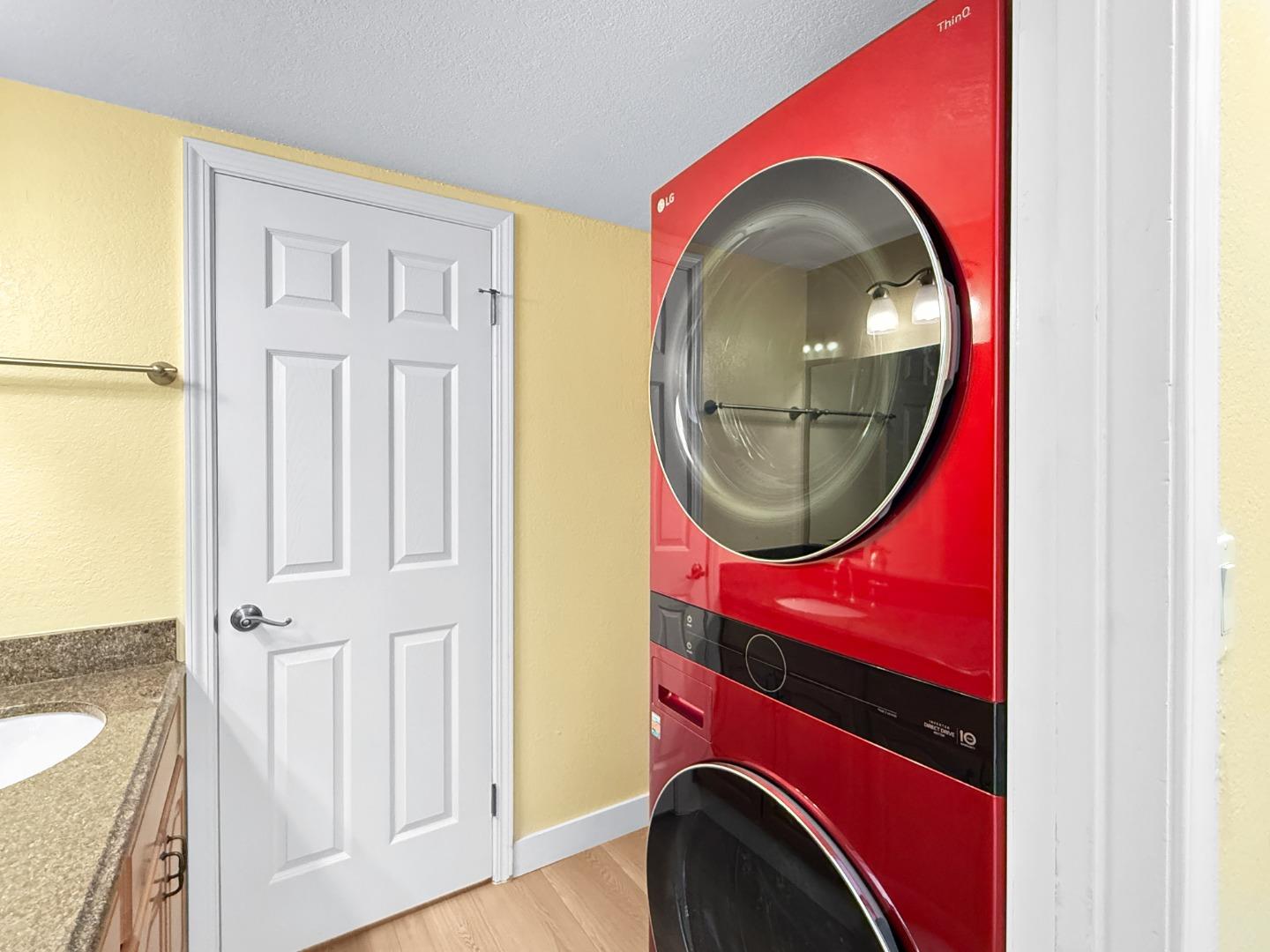 Detail Gallery Image 16 of 26 For 4893 Lafayette St, Santa Clara,  CA 95054 - 2 Beds | 1/1 Baths