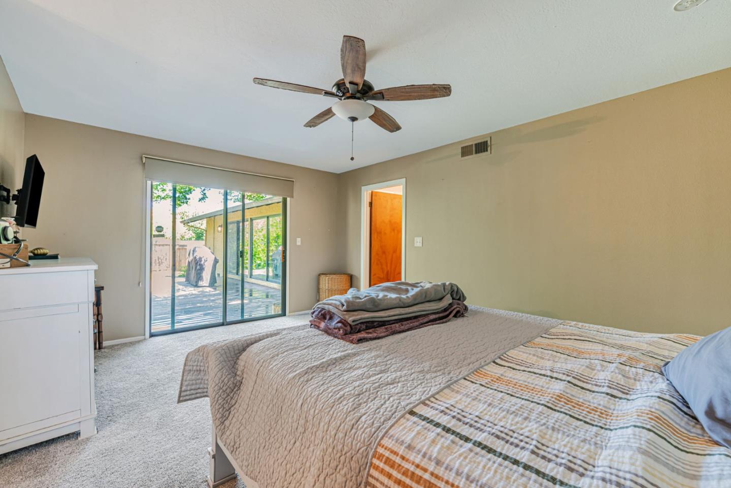 Detail Gallery Image 14 of 32 For 3115 Polk Way, Stockton,  CA 95219 - 3 Beds | 2 Baths