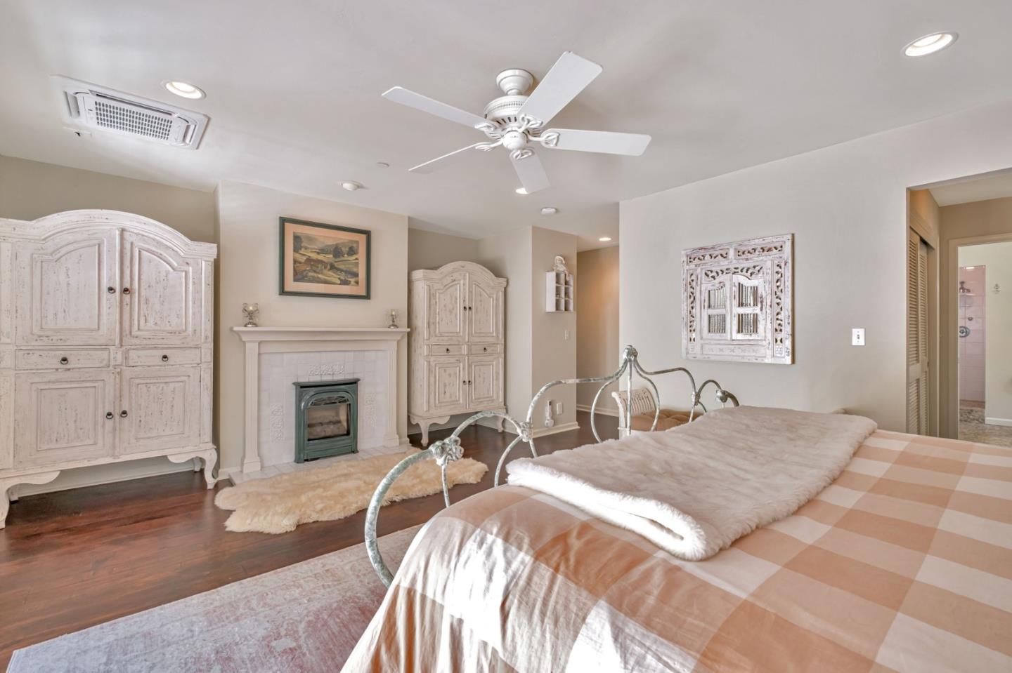 Detail Gallery Image 18 of 35 For 13756 W Park Ave, Boulder Creek,  CA 95006 - 2 Beds | 2 Baths