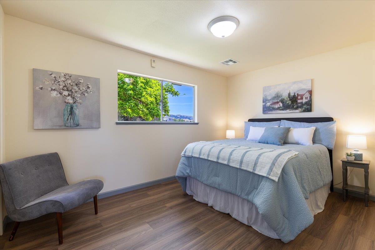 Detail Gallery Image 9 of 15 For 11370 Center Ave, Gilroy,  CA 95020 - 3 Beds | 2 Baths