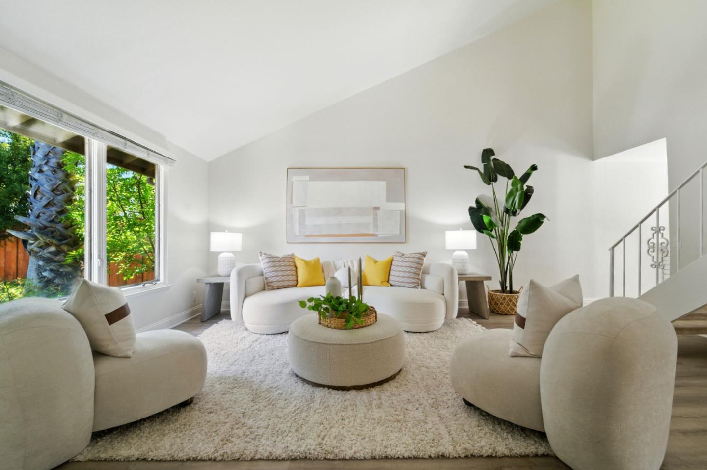 Detail Gallery Image 2 of 23 For 495 Waskow Dr, San Jose,  CA 95123 - 4 Beds | 2 Baths