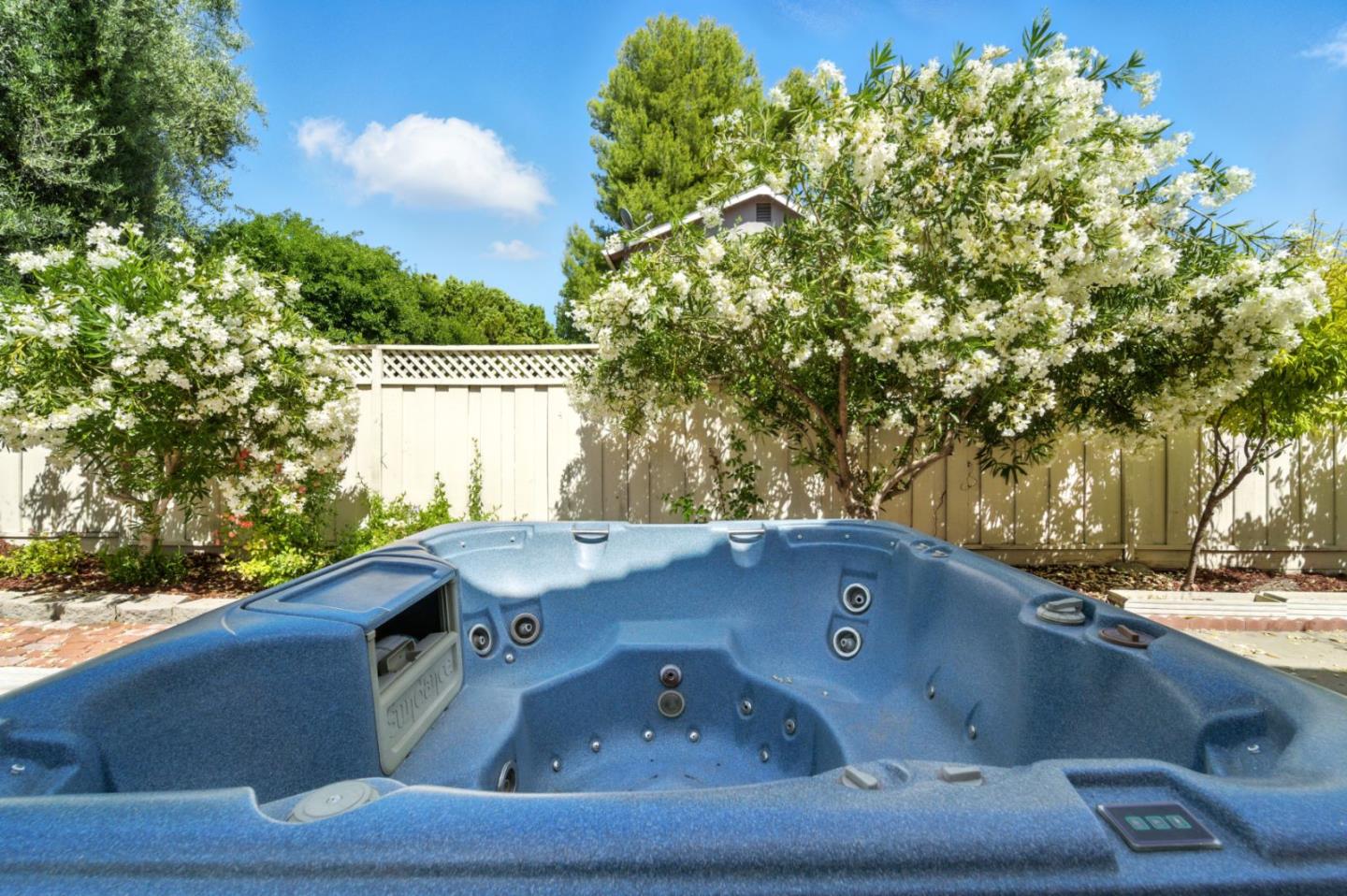 Detail Gallery Image 21 of 23 For 495 Waskow Dr, San Jose,  CA 95123 - 4 Beds | 2 Baths