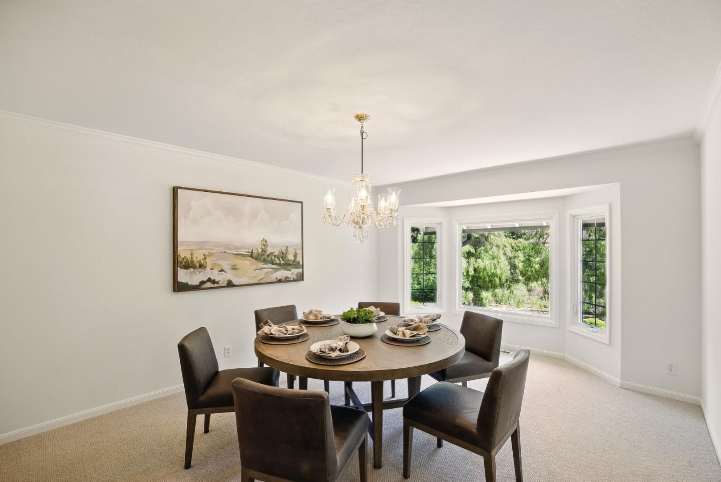 Detail Gallery Image 15 of 35 For 11633 Dawson Dr, Los Altos Hills,  CA 94024 - 5 Beds | 3 Baths