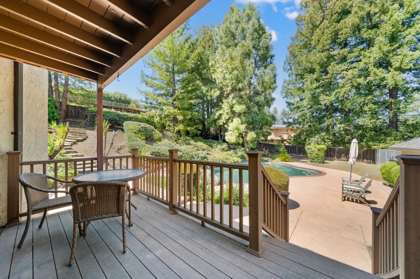 Detail Gallery Image 29 of 35 For 11633 Dawson Dr, Los Altos Hills,  CA 94024 - 5 Beds | 3 Baths