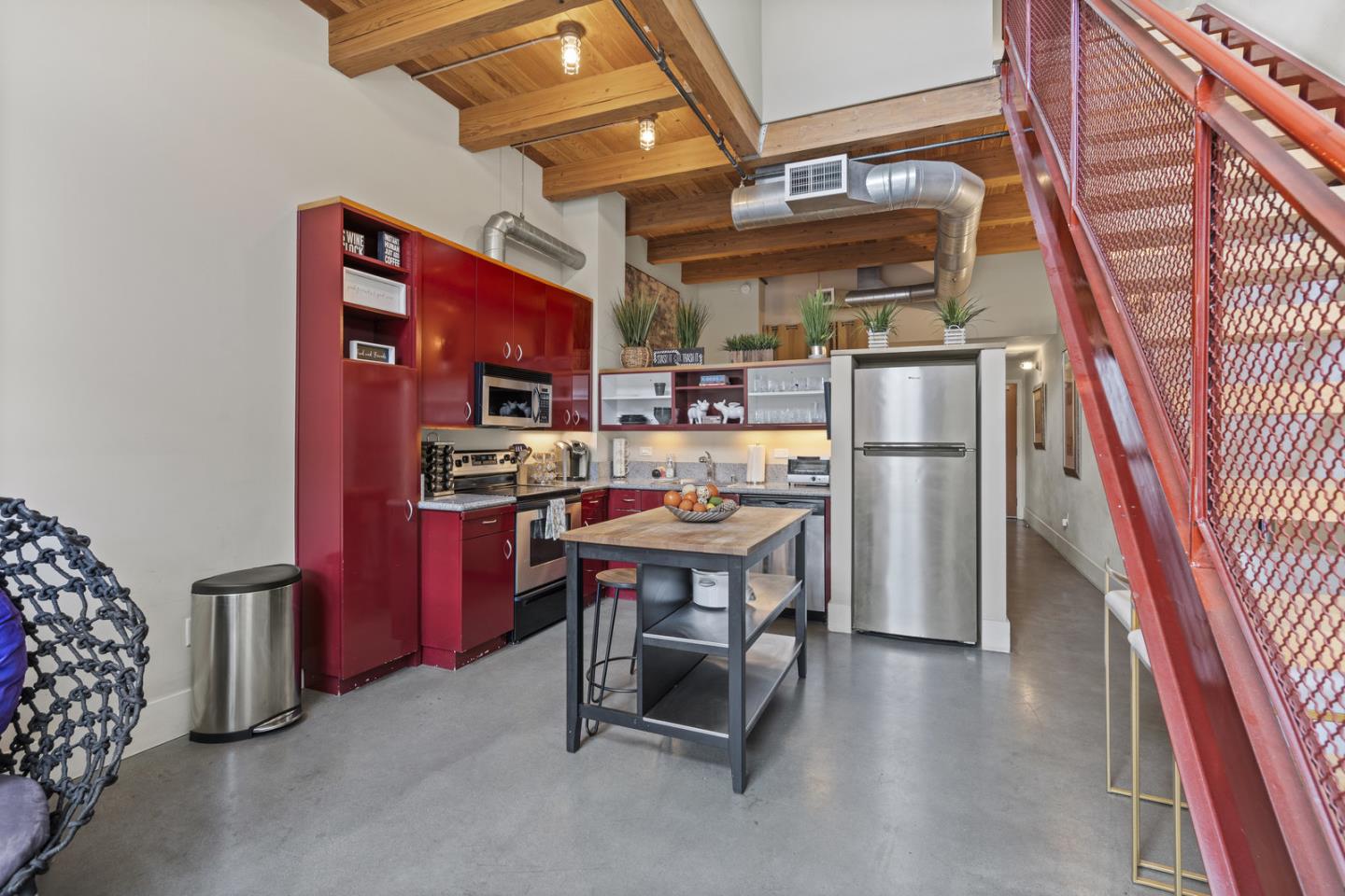 Detail Gallery Image 4 of 14 For 333 Santana Row #241,  San Jose,  CA 95128 - 2 Beds | 1/1 Baths